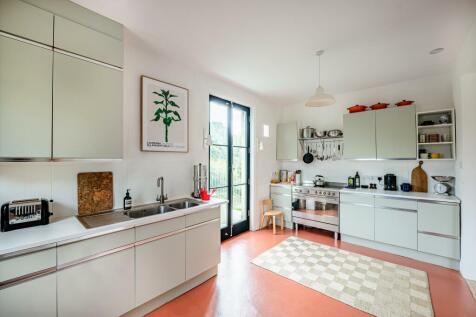 Property Image 9