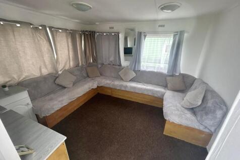 Lounge 2
