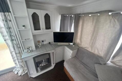 Lounge 4