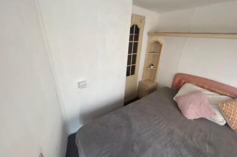Bed1