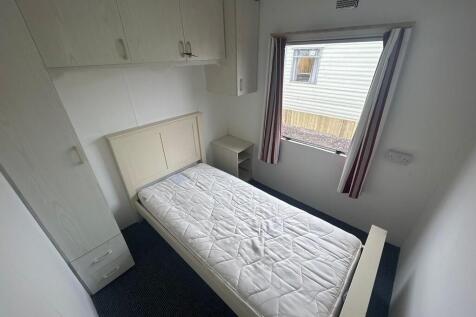 Bed 1