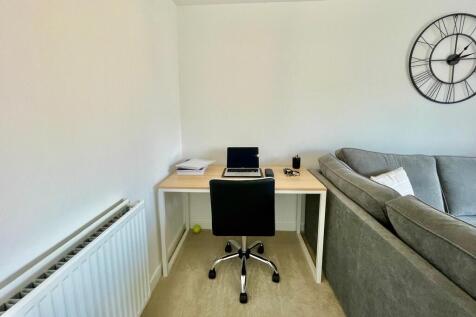 Lounge 3