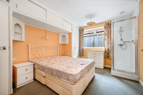 57 Highfield Ave ...
