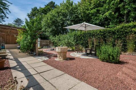 Property Image 39