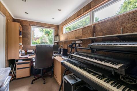 Property Image 21