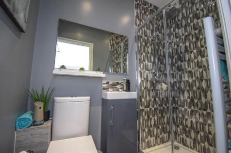 Ground Floor Shower 