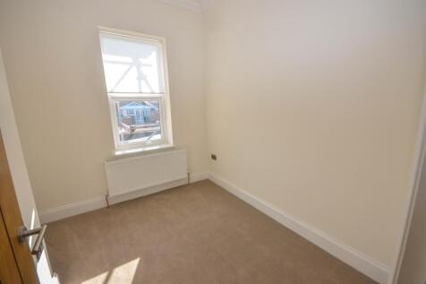 Rear Bedroom
