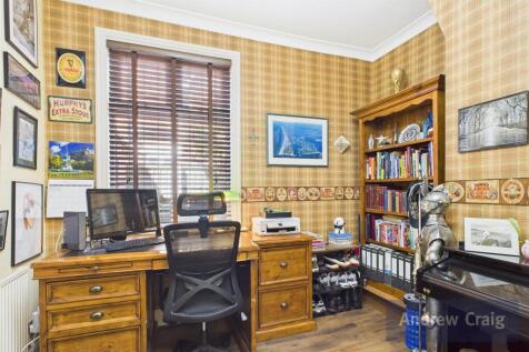 Office / Bedroom Fou