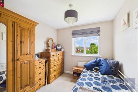 Rear Bedroom