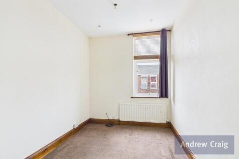 Rear Bedroom