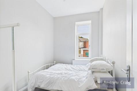 Rear Bedroom