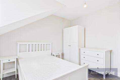 Rear Bedroom