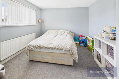 Rear Bedroom