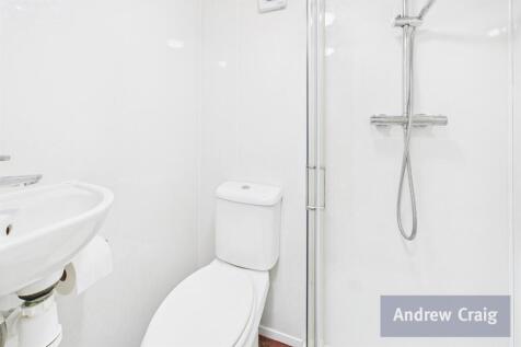 Ground Floor Shower