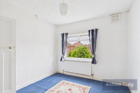 Rear Bedroom