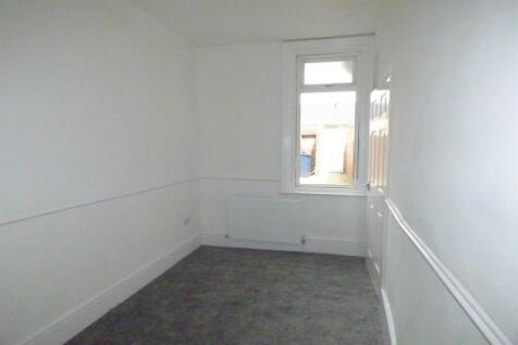 Rear Bedroom