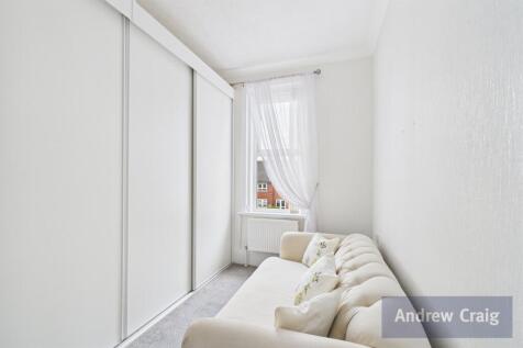 Rear Bedroom