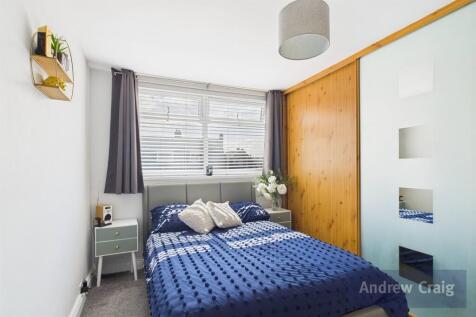 Front Bedroom