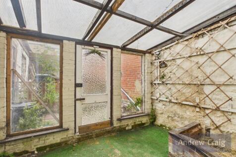 Lean-To Conservatory