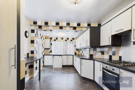 Breakfasting Kitchen