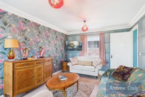 Lounge / Second Rece