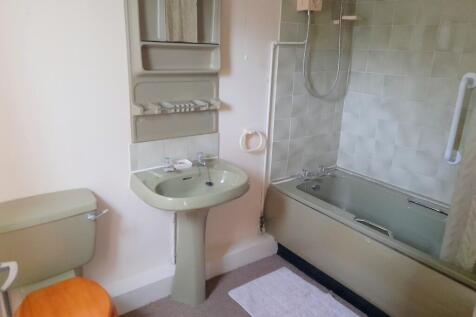 G/F Bathroom