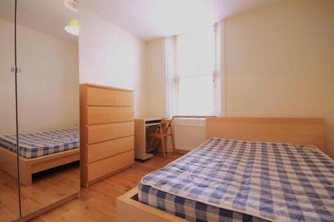 Bedroom 1.JPG