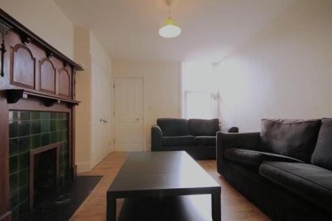 Living Room.JPG