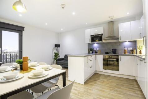 US-Shared-Kitchen-3-min-scaled.jpg