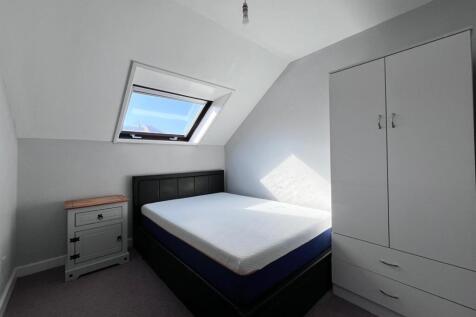 bed1.jpg