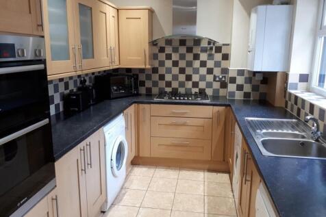 10H Kitchen 1.jpg