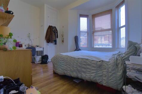 22 Goldspink Lane (7).jpg