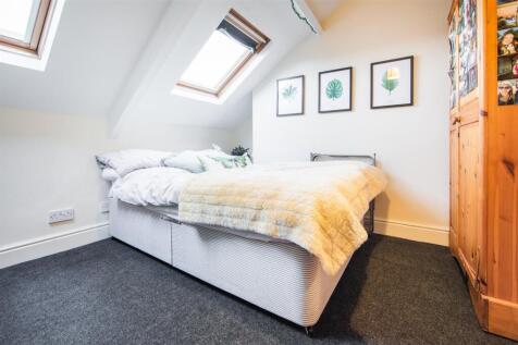 14A Mistletoe rd - hi-5.jpg