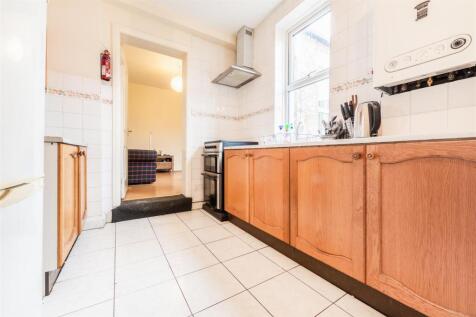 45 Tavistock Rd - hi-2.jpg