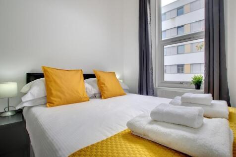 33 Grantham - bedroom 2a.jpg