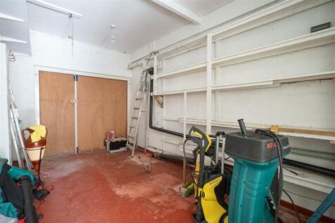 Side Garage