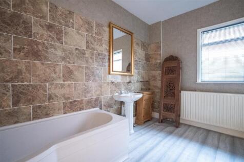 Downstairs Bathroom
