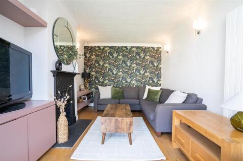 Lounge Area / Snug