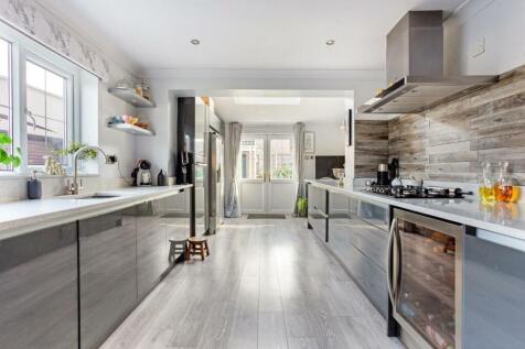 81822_Meadowview Bird Lane (8)_low.jpg