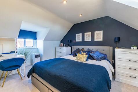 bedroom_5_a.jpg