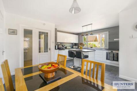 91267_4-Waverley-Close-Carlton  (9) - Copy_low.jpg