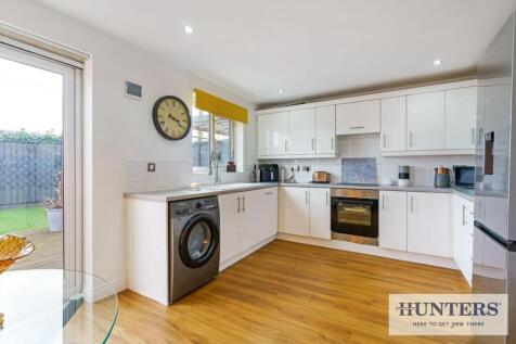 86506_17 Maple Drive North (6) - Copy_low.jpg