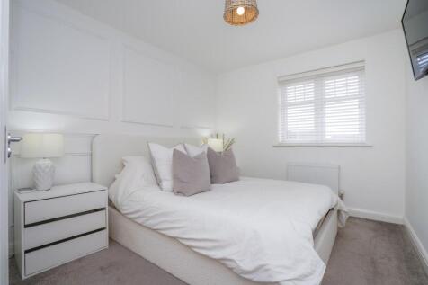9 Waddington Drive, Snaith, DN14 9FA_DSC00846.jpg