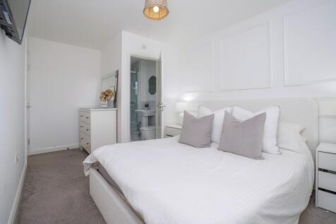 9 Waddington Drive, Snaith, DN14 9FA_DSC00848.jpg