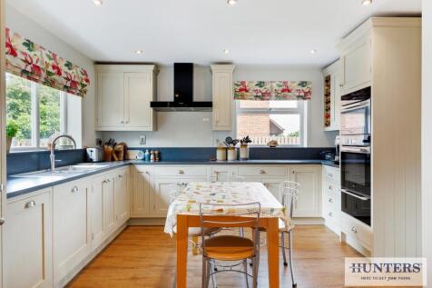 92325_17-The-Green-Wistow  (6) - Copy.jpg