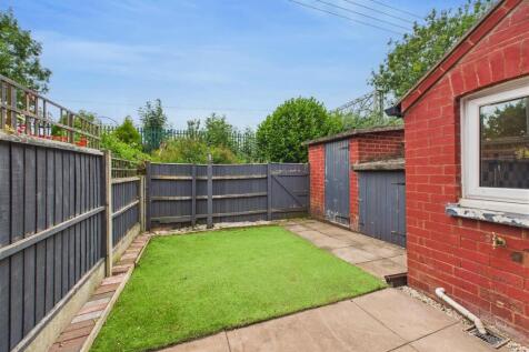 CAM02453G0-PR0104-STILL007.jpg