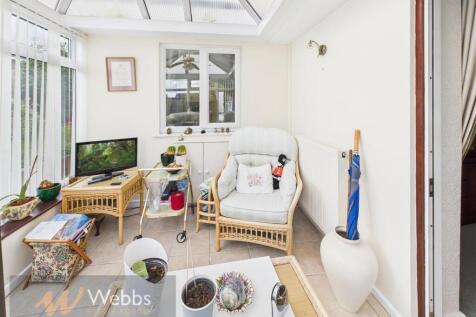CAM05244G0-PR0130-STILL015.jpg