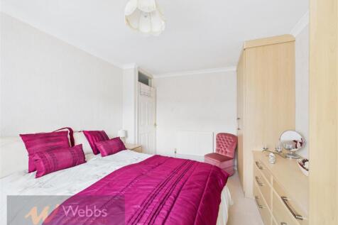 CAM05244G0-PR0130-STILL028.jpg