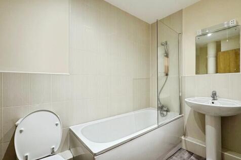 f1de51f5--4E89-9C...