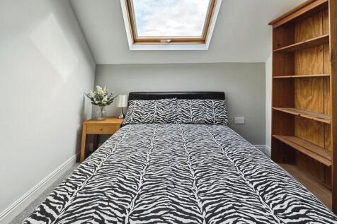 5b0172f4--4BE2-BC...